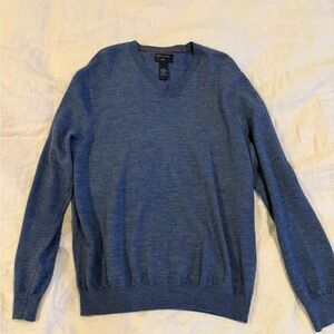 Banana Republic Men's Heather Blue V-Neck Sweater